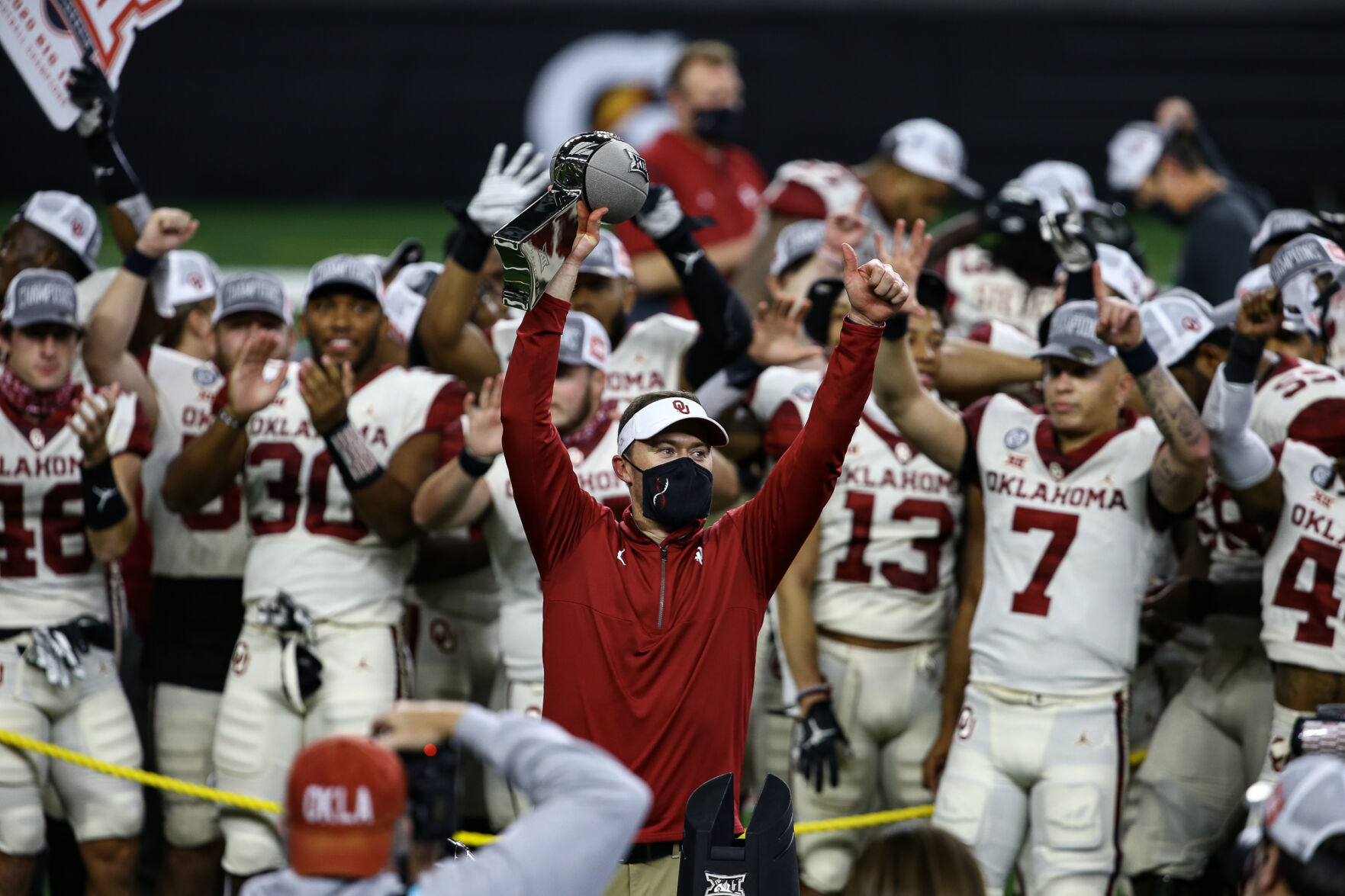 Sooners celebrate